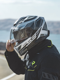 Kask integralny Schuberth S3 Storm srebrny