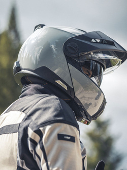 Kask szczękowy Schuberth E2 szary + Gratisy